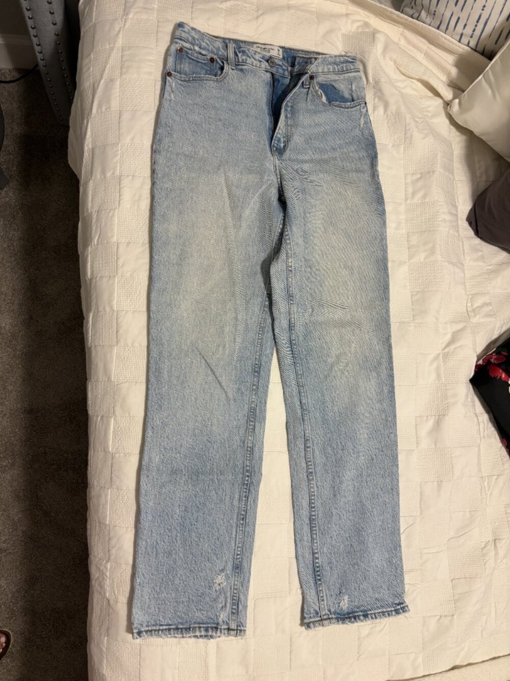 Abercrombie 90s Straight Ultra High Rise Jeans - Picture 3 of 4